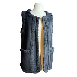 Three Hearts Medium Faux Fur Faux Suede Black Vest Goth Mob Wife